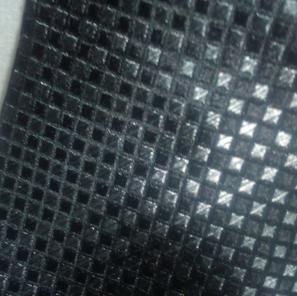 Kenneth Cole reaction tie